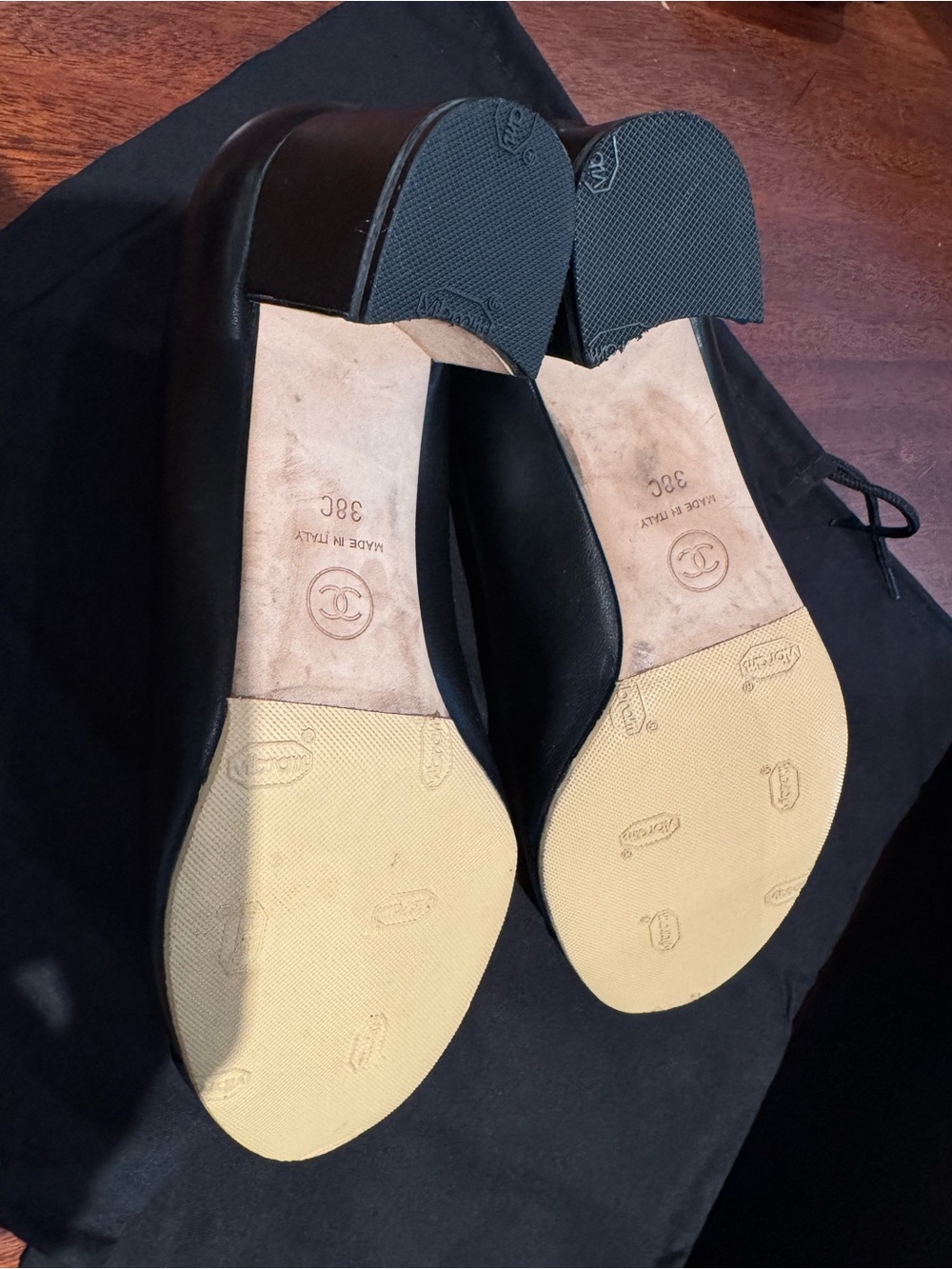 Authentic Chanel Black Leather Camellia Block Heel Pumps – Size 38C - Picture 11 of 15